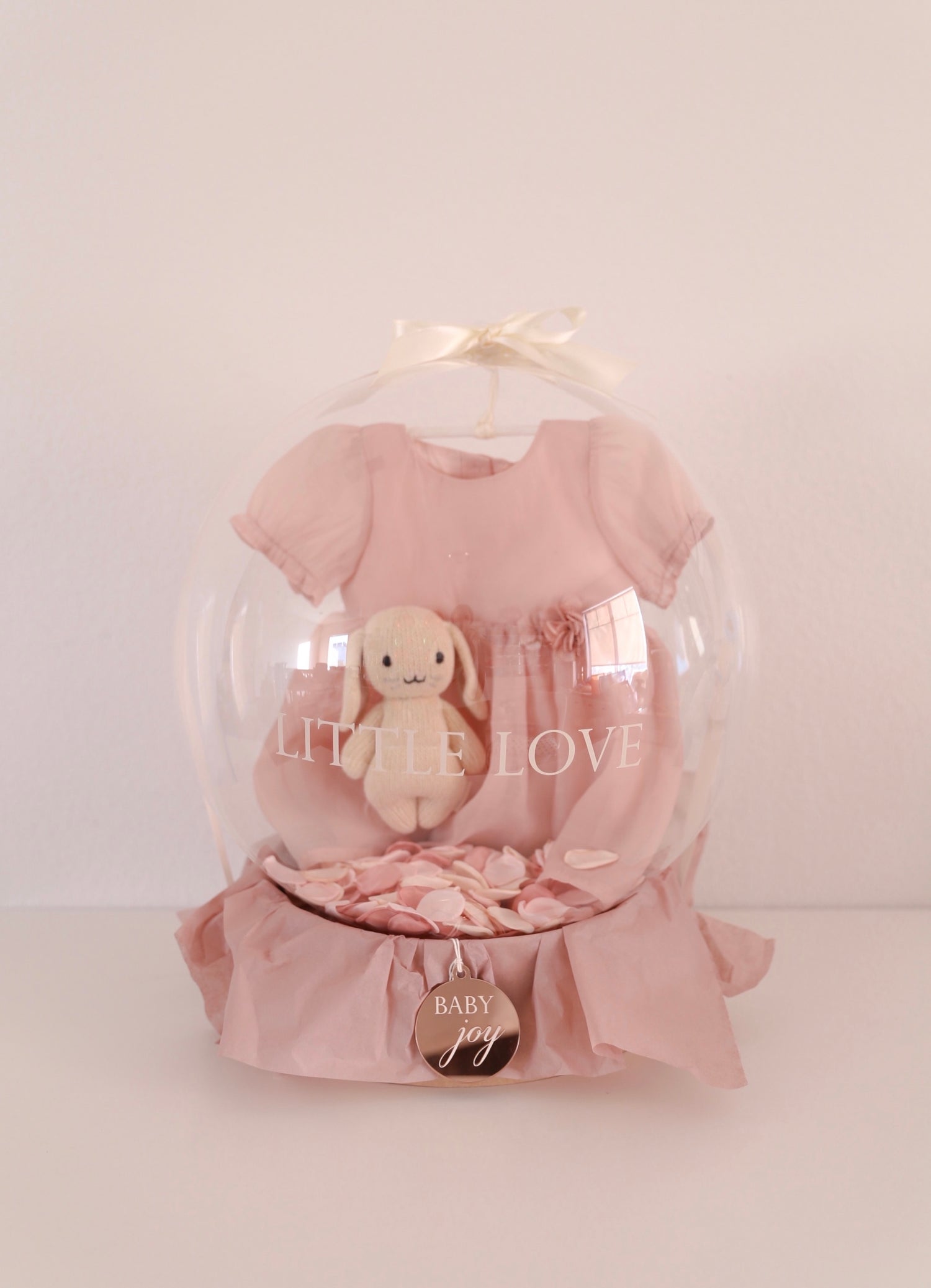 GIFT ARRANGEMENTS